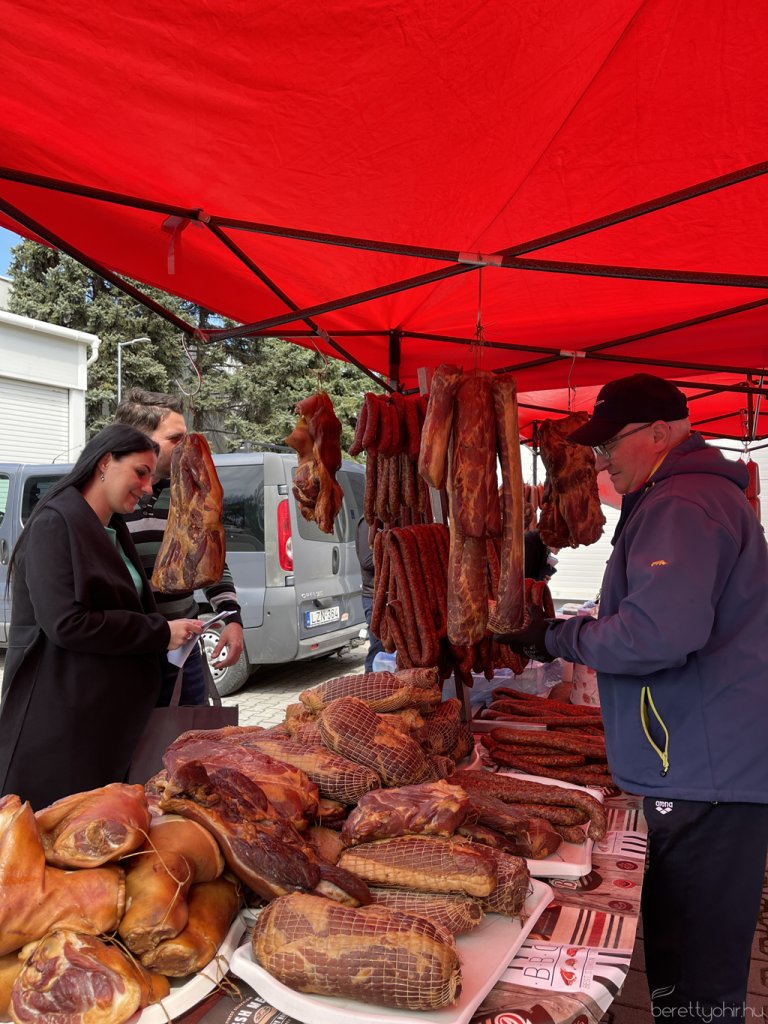 Tama termelői piac 40